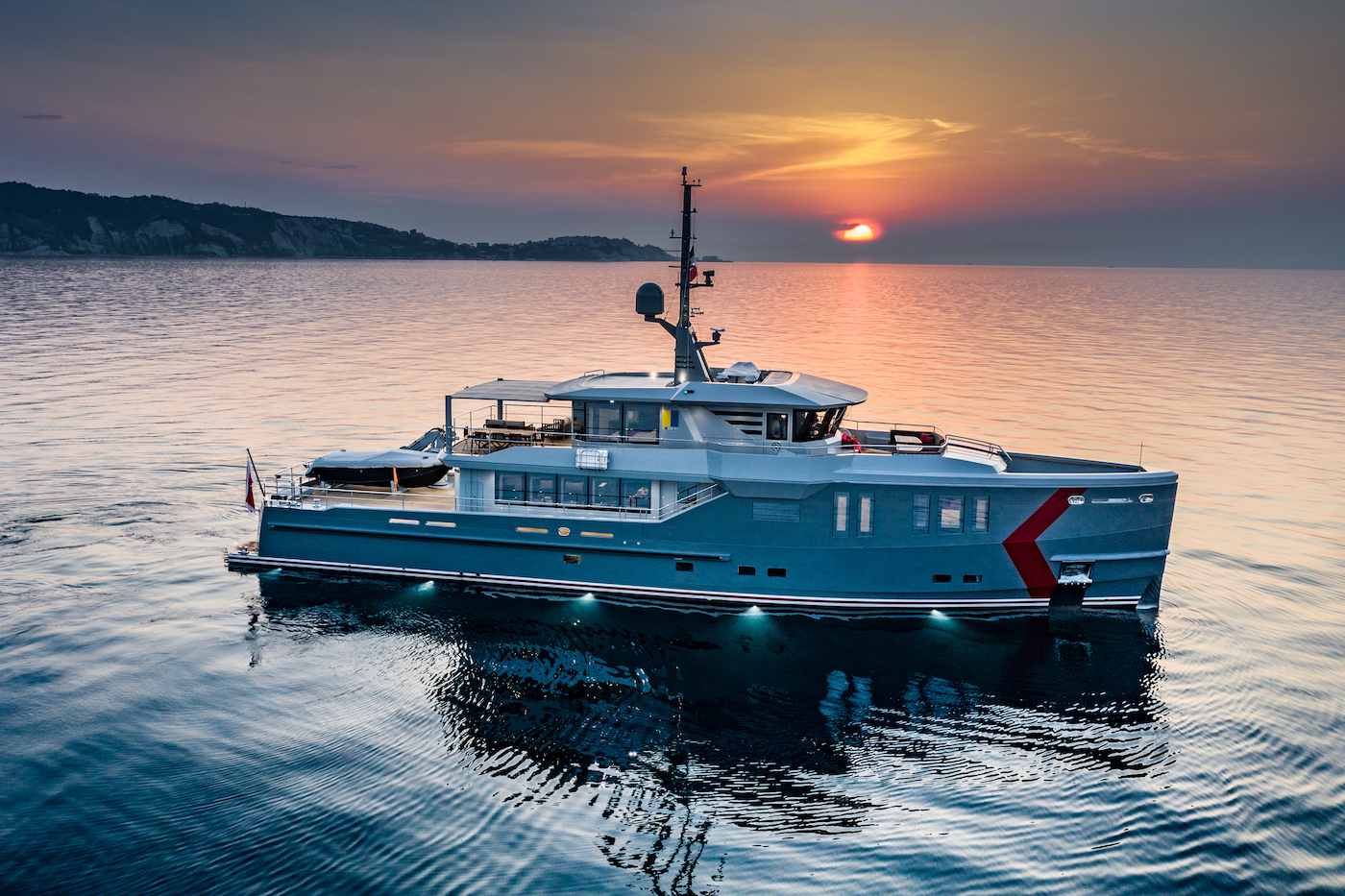 Yacht K584 / K-584, Yachting Expertise | CHARTERWORLD Luxury